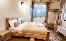 Guesthouse Dritan Tethorja